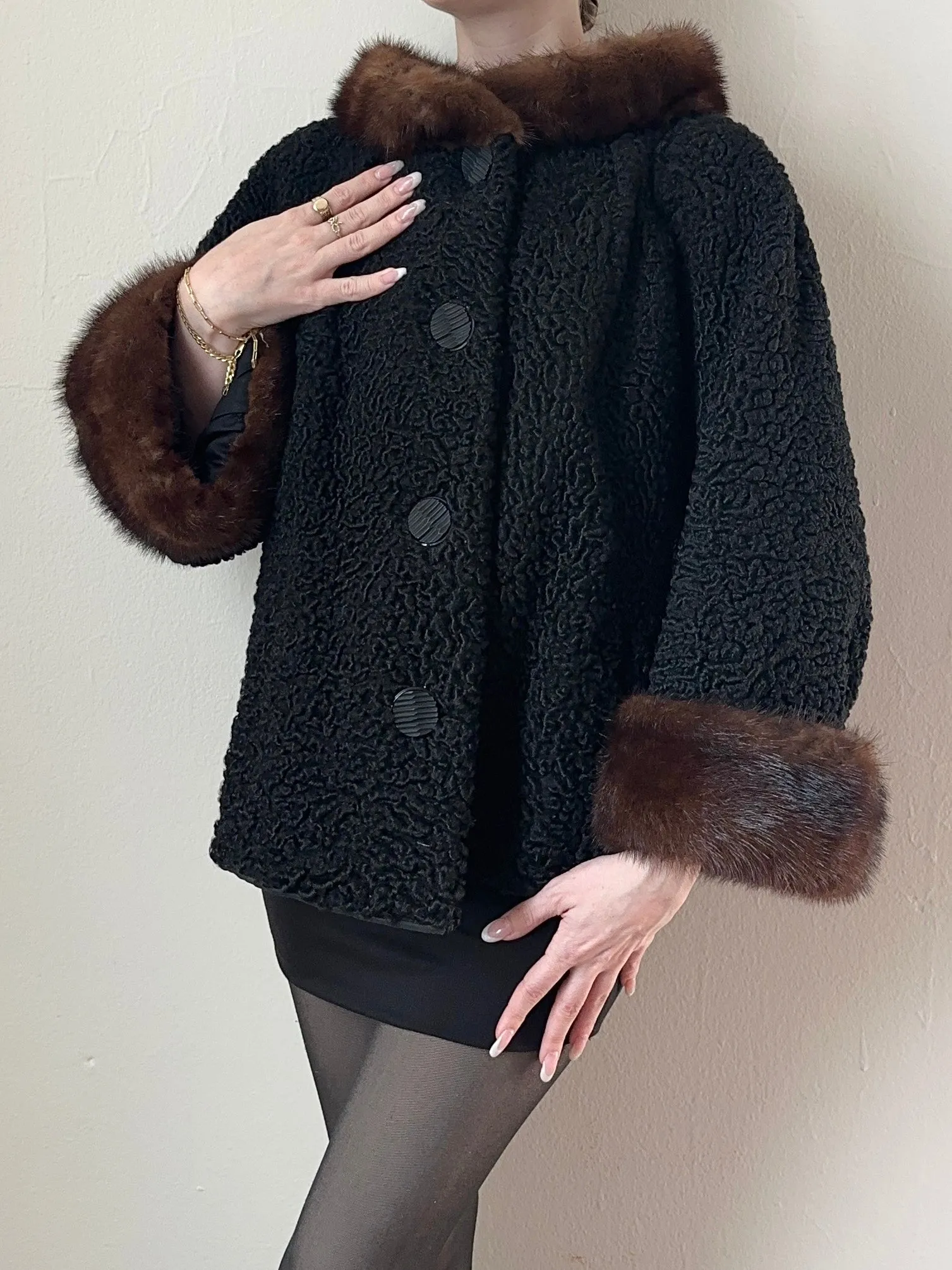 50s Black Mink Collar Sherpa Wool Coat (M)