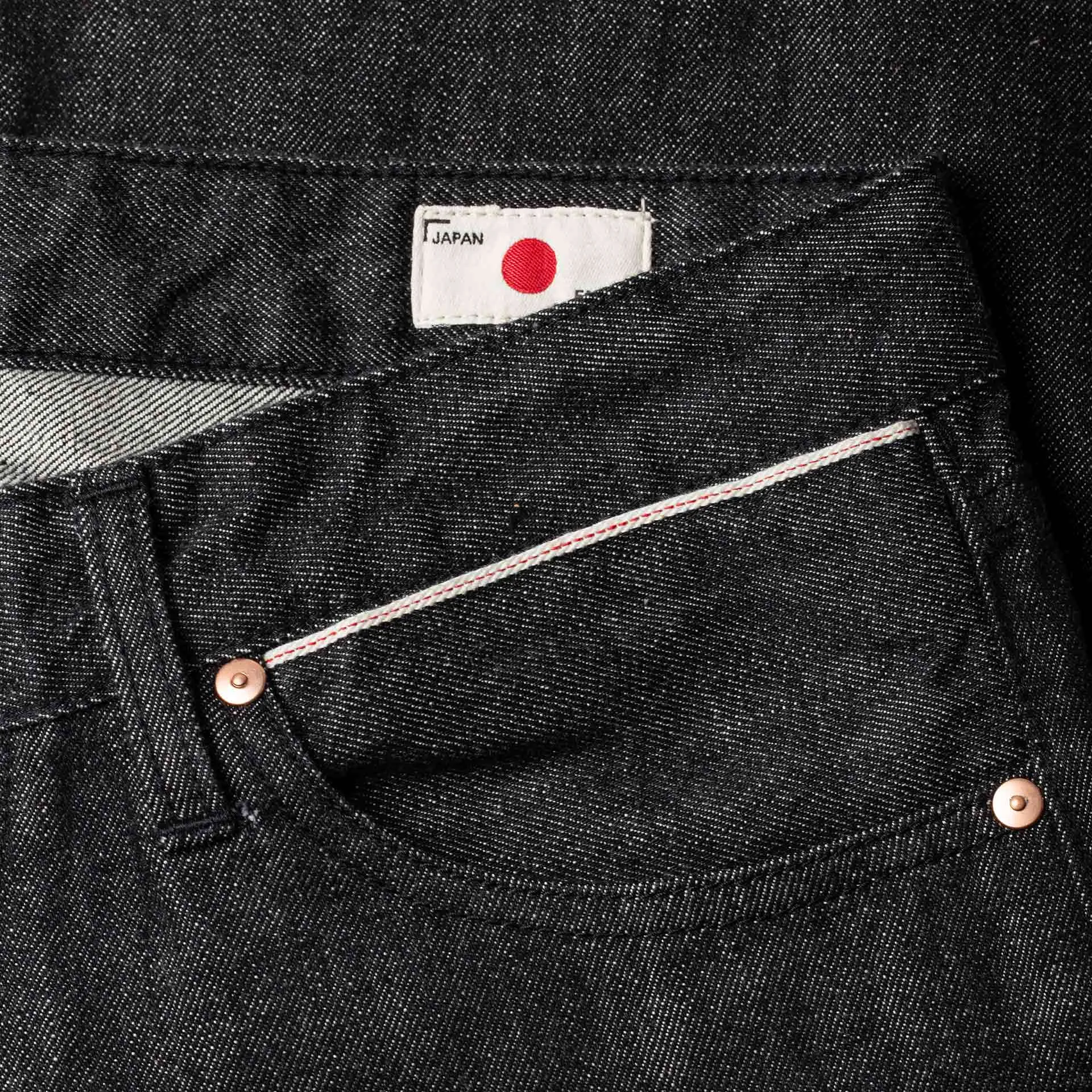 B-04 RELAXED 14 oz. selvedge colour denim / black