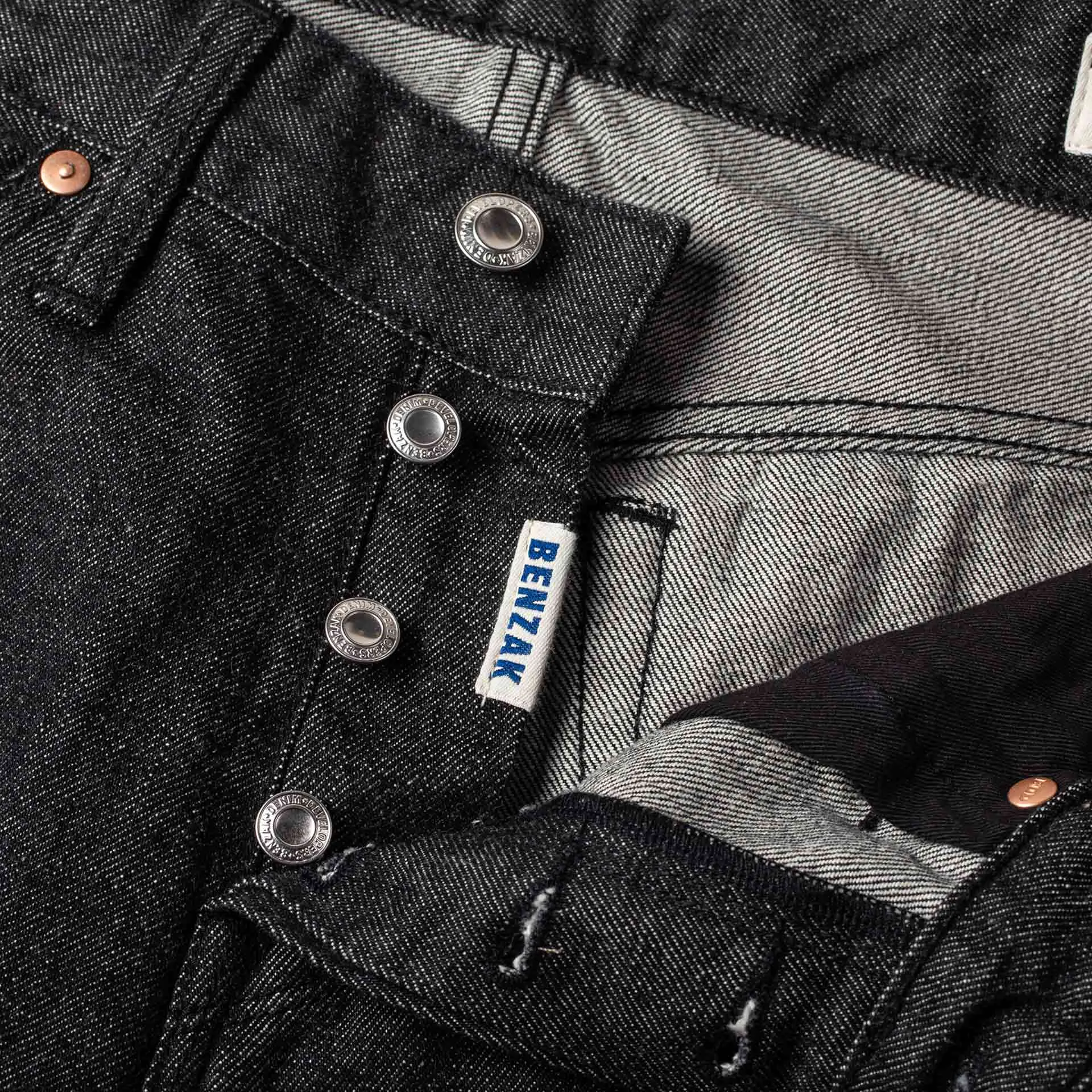 B-04 RELAXED 14 oz. selvedge colour denim / black