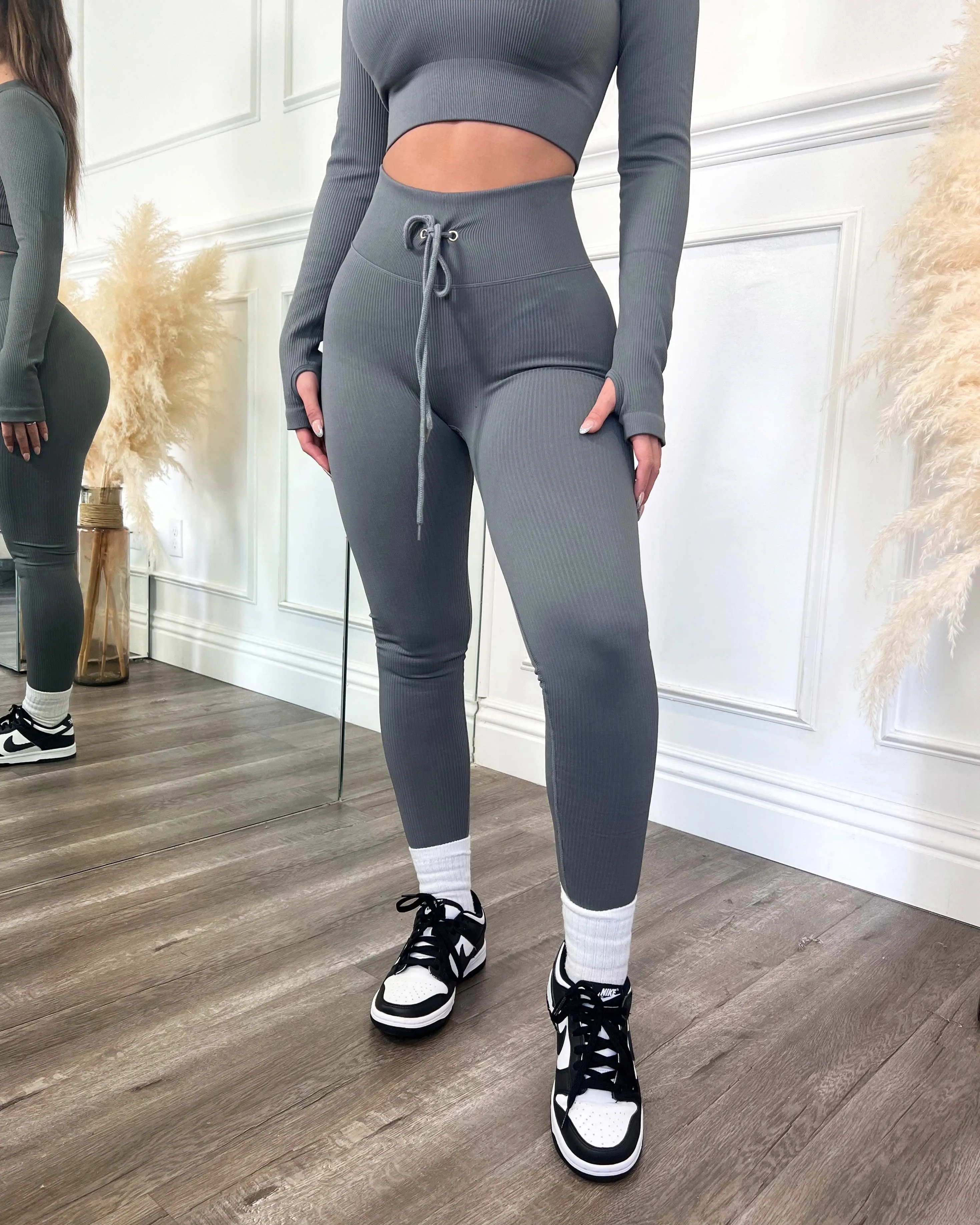 Ribbed Active Drawstring Leggings (Gray)