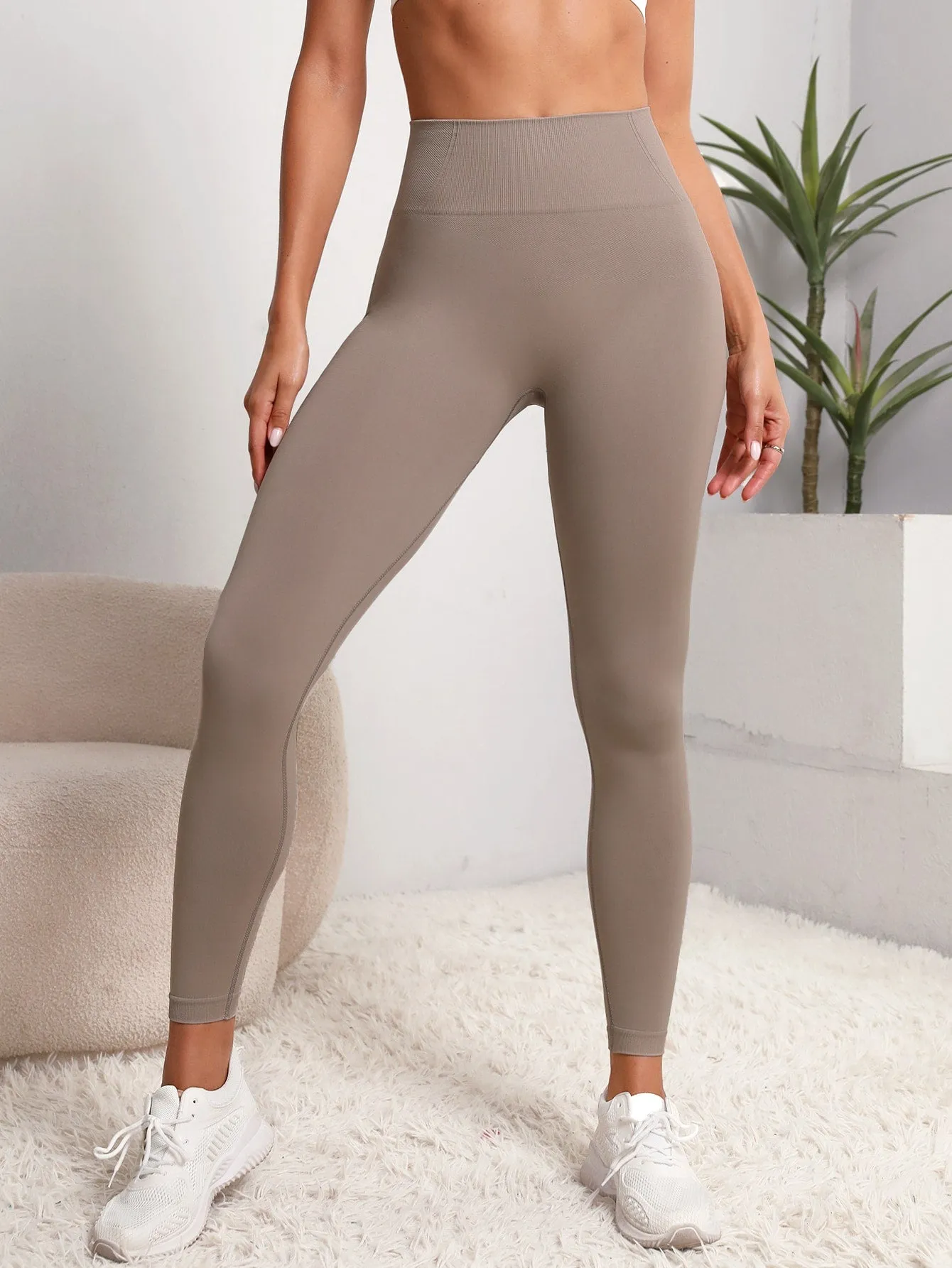 Training Tights Seamless High Stretch Scrunch Butt SS23